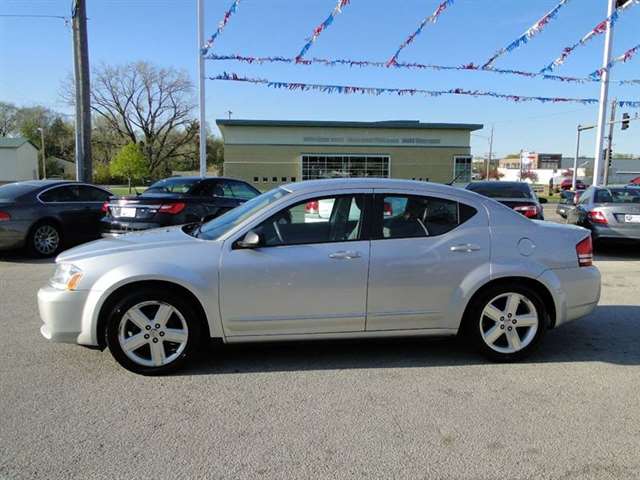 2008 Dodge Avenger SXT 4DR Sedan